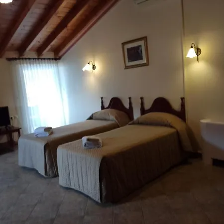Porto Fico Vasiliki (Lefkada)